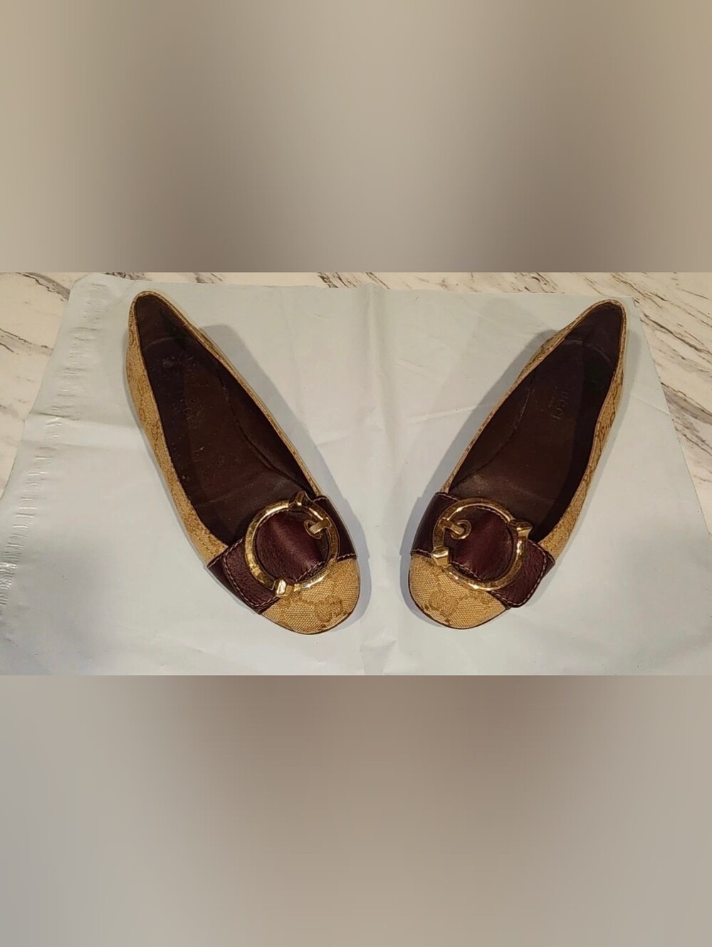 Gucci Beige Monogram and Brown Leather Logo Buckle Flats